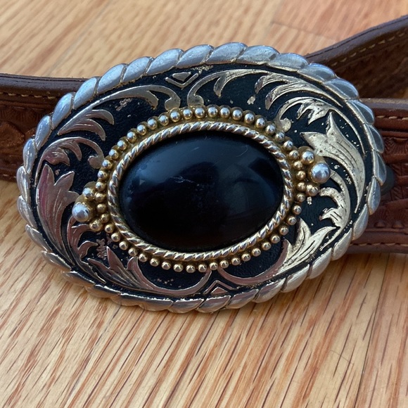 Leegin Vintage “Silver Creek Collection” Leather Belt Made in USA - Picture 9 of 13